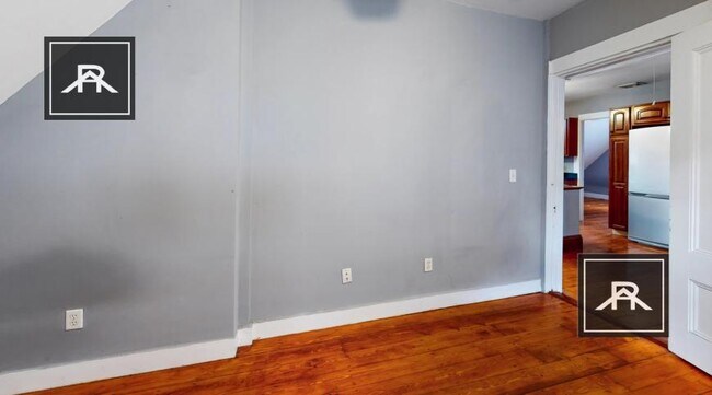 Building Photo - 3 bedroom in Boston MA 02120