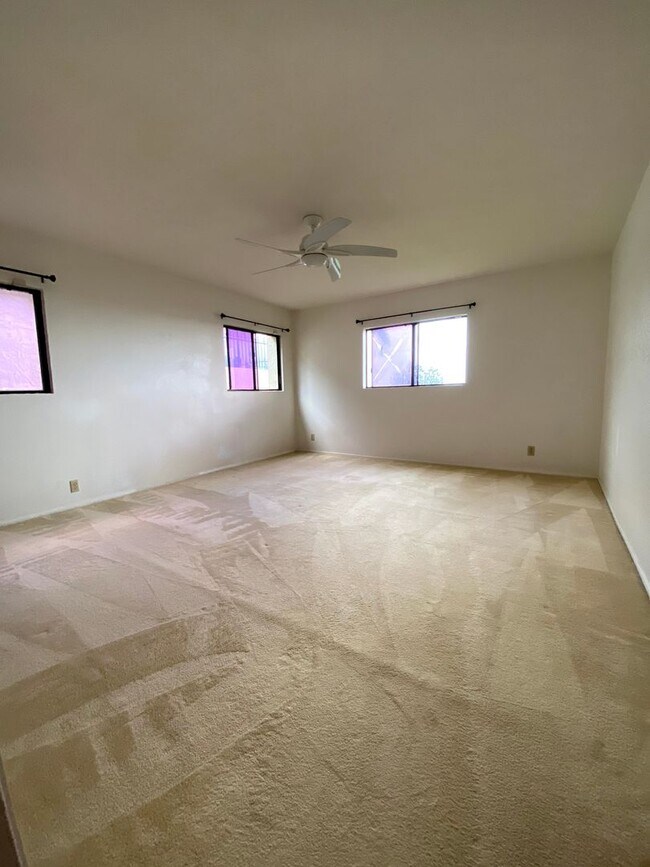 Building Photo - KAAHELE