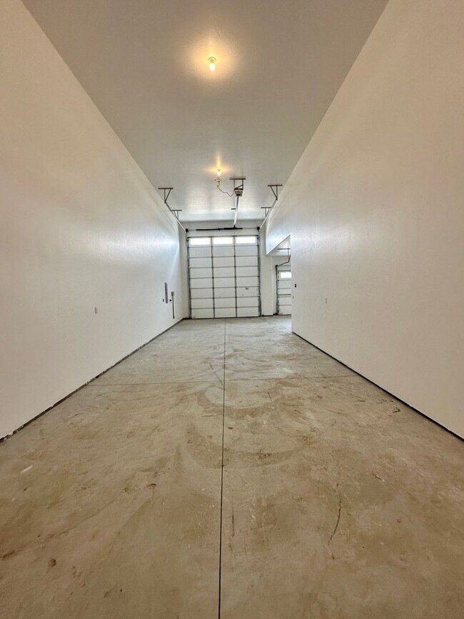 Building Photo - New Build Ranch Style Home Available with ...