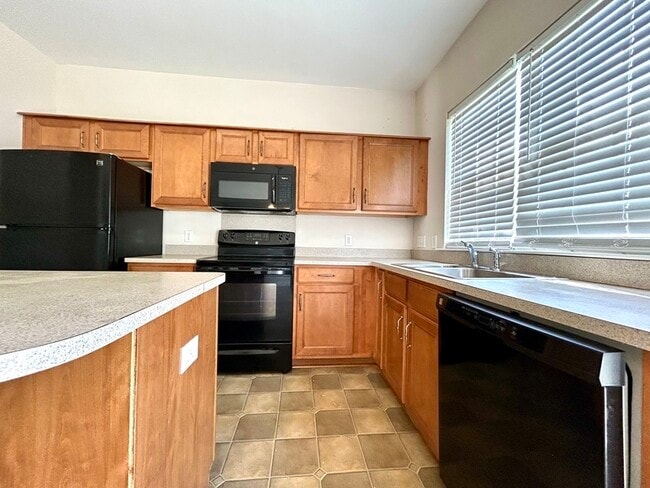 Building Photo - 3029 Azalea Hills Dr