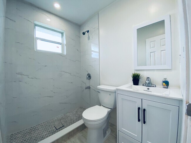 Building Photo - 12130 SW 215th St