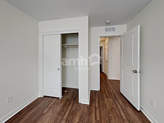 Building Photo - 9137 W Bigwood Dr.