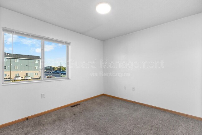 Building Photo - 2608 N Career Ave