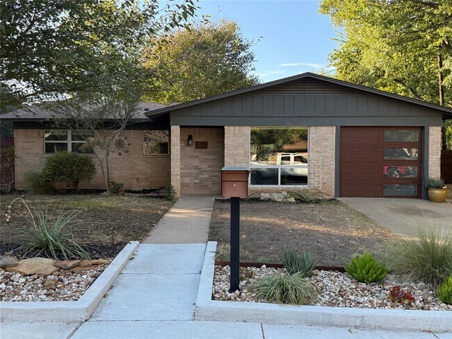 Building Photo - 1214 Arthur Stiles Rd
