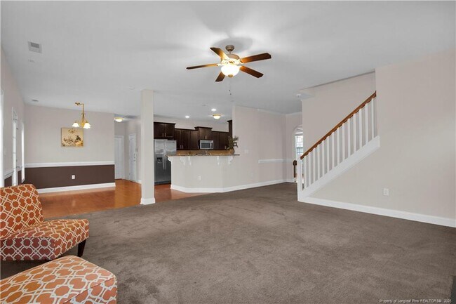 Building Photo - 313 Fountain Grove Dr