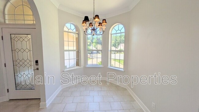 Building Photo - 2083 Downing Dr