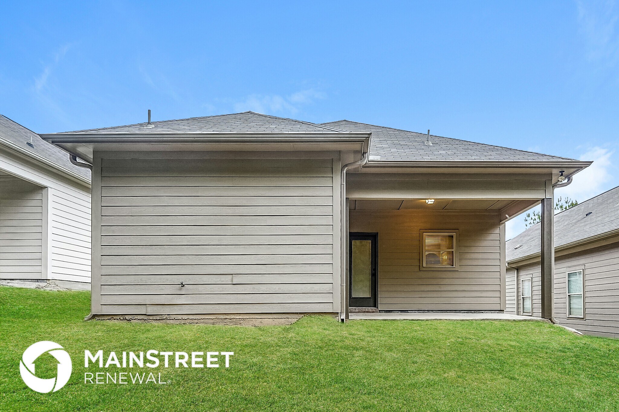 Building Photo - 915 Maple Trce