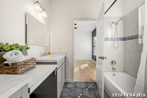 Building Photo - 3402 W Salinas