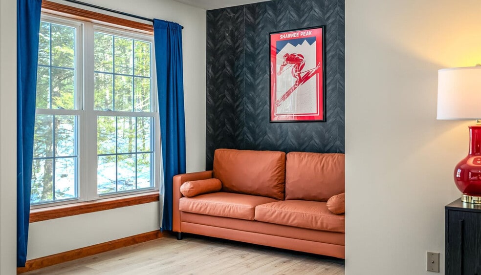 Building Photo - 280 Canal Rd