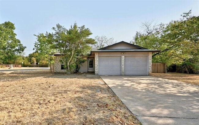 Building Photo - 3910 Tamil St