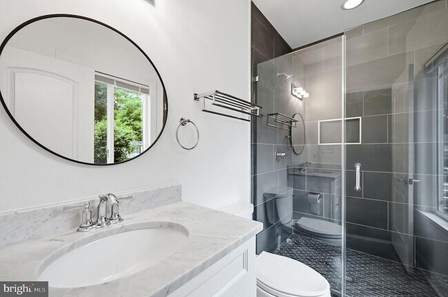 Building Photo - 8474 Ararat Ct