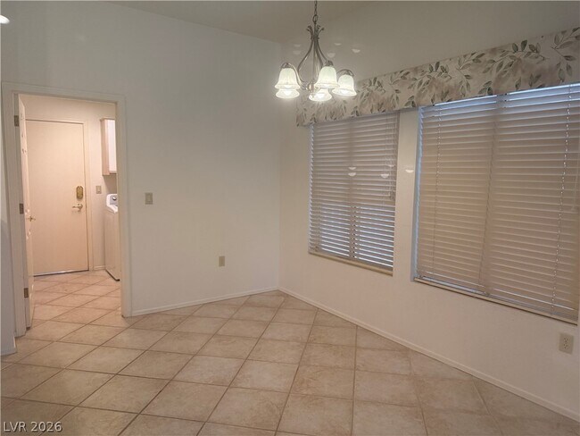 Building Photo - 8900 Kingsmill Dr