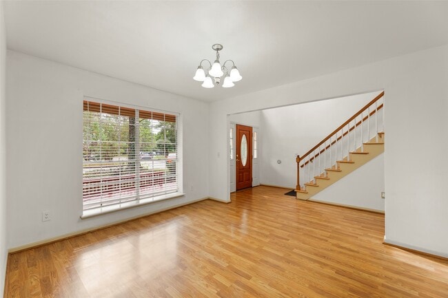 Building Photo - 38 Tall Sky Pl