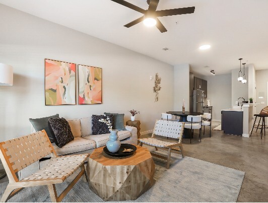 Building Photo - Mirador