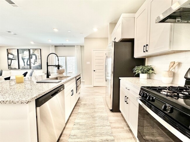 Building Photo - 8725 Scotty's Lk Ln