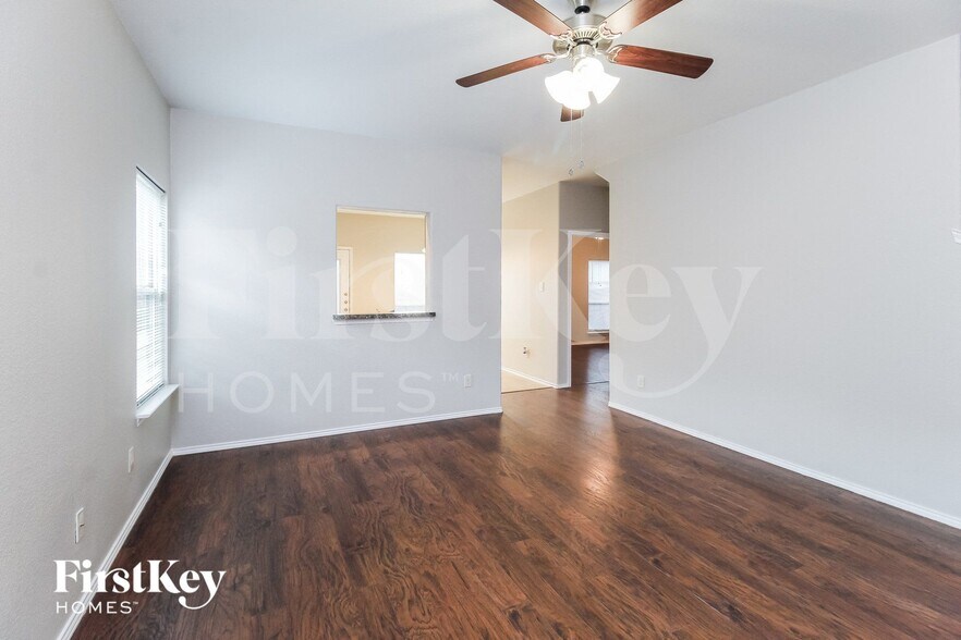Building Photo - 1309 Alder Tree Ln