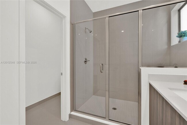 Building Photo - 13642 SW 157th Pl