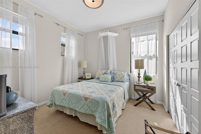 Building Photo - 19278 NE 6th Ave