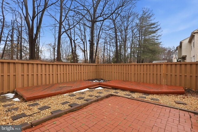 Building Photo - 5001 Lambsgate Ln