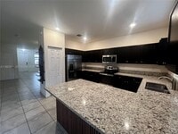 Building Photo - 11989 SW 150th Pl