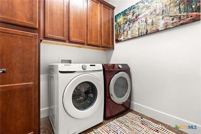 Building Photo - 3107 Sweetwater Cove