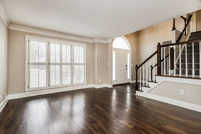 Building Photo - 1310 Kay Terrace SE