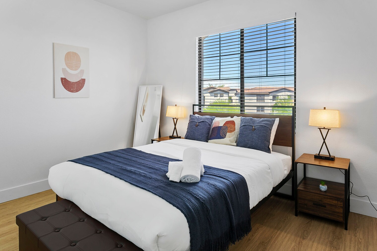 Building Photo - 9450 W Cabela Dr