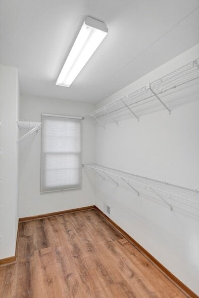 Building Photo - 4N550 School Rd