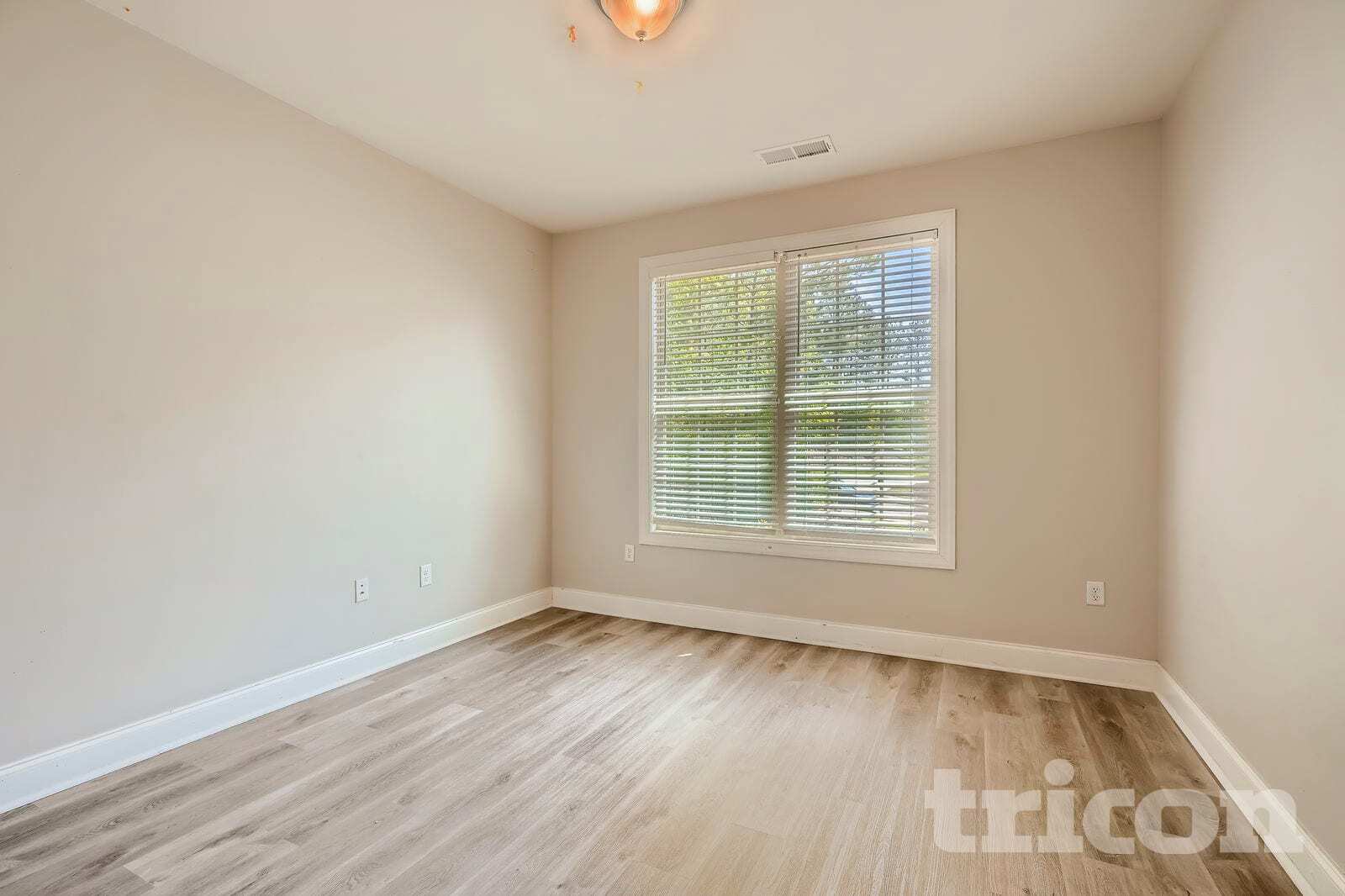 Building Photo - 2615 Morgan Park Dr SW