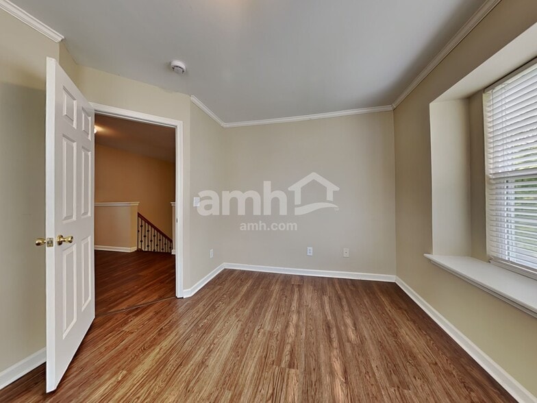 Building Photo - 169 Education Blvd