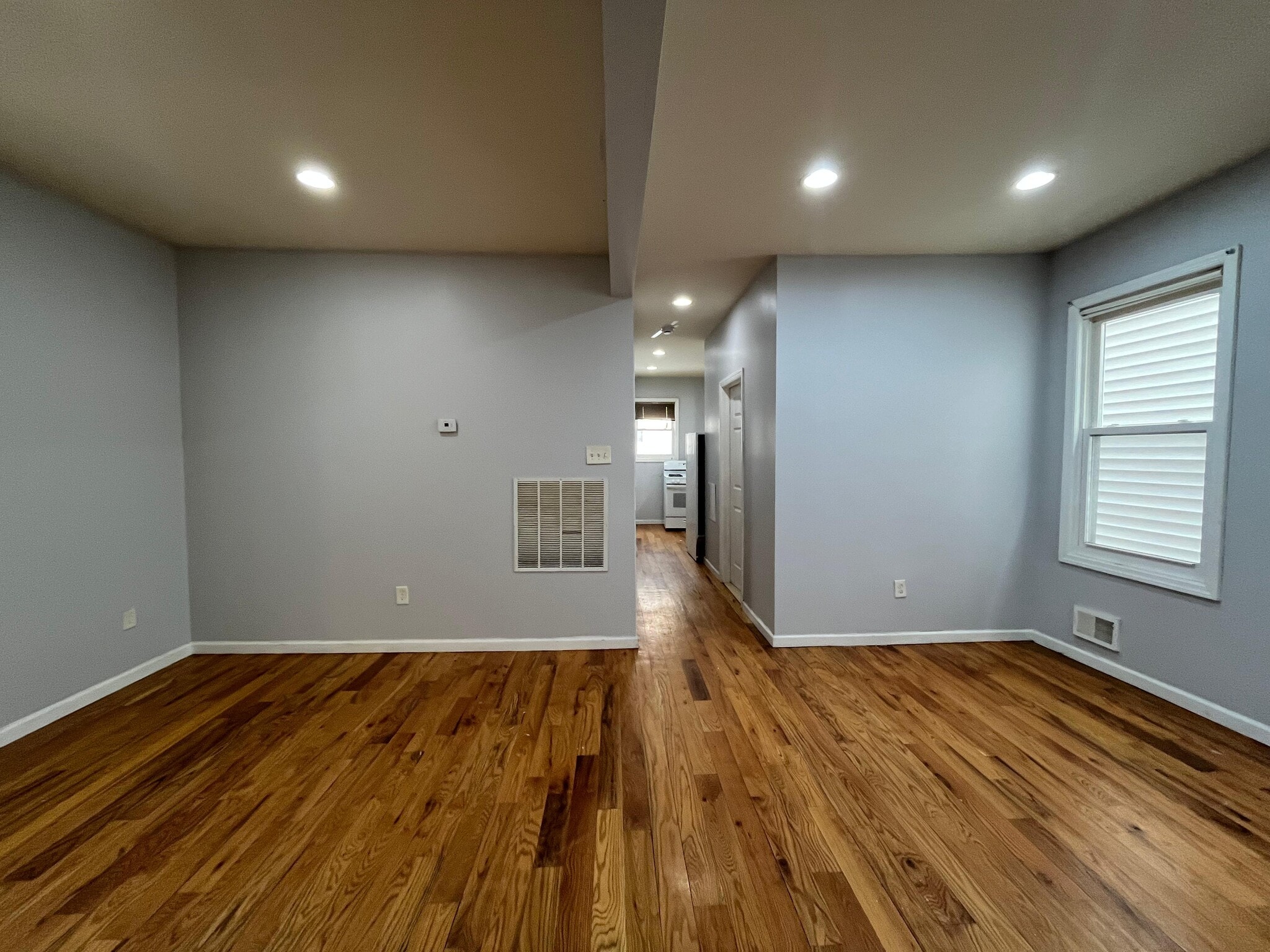 Building Photo - 166 Wilkinson Ave