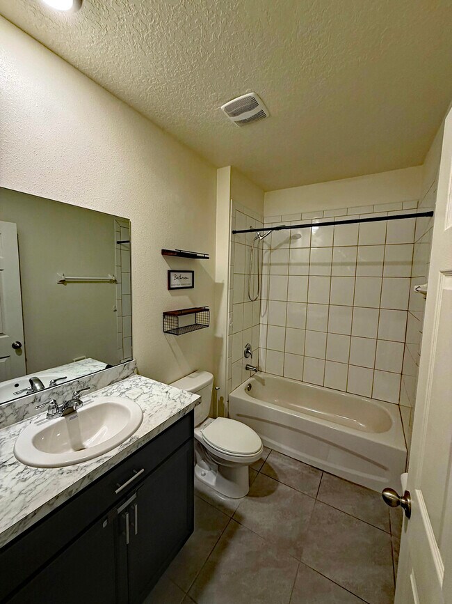 Building Photo - 5306 Entertainment Way