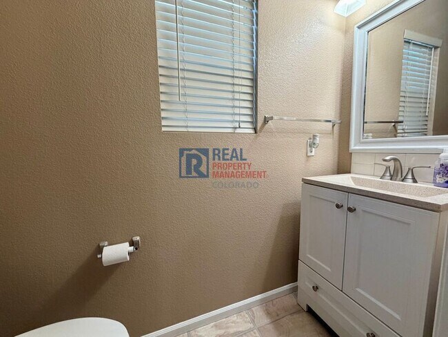 Building Photo - 21507 E 43rd Pl