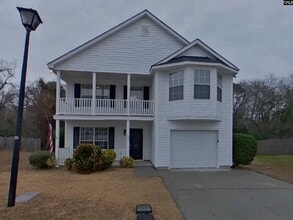 Building Photo - 131 Mews Ct