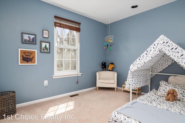 Building Photo - 3 br, 3 bath House - 7200 Old Chapel Drive