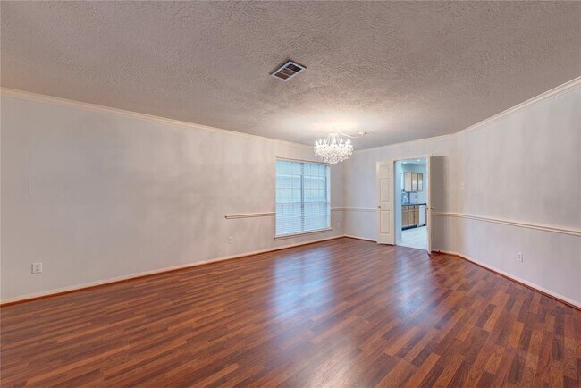 Building Photo - 2306 Millerton Ln