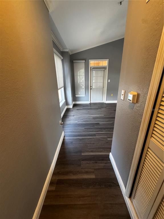 Building Photo - 5000 Culbreath Key Way