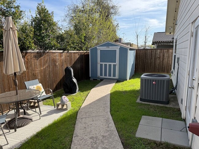 Building Photo - 2727 Choice St