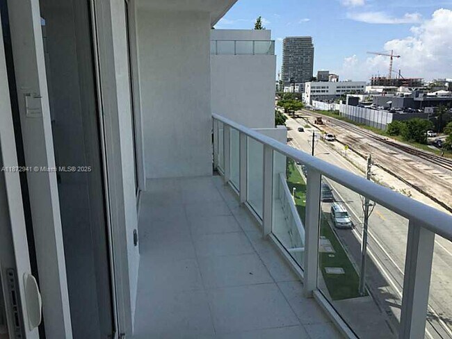 Building Photo - 4250 Biscayne Blvd