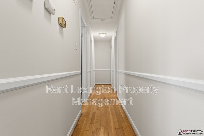 Building Photo - 152 Bayberry Rd