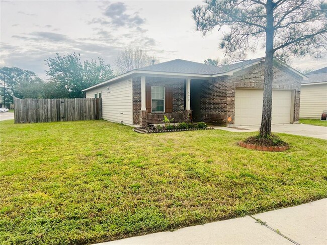 Building Photo - 15042 Silhouette Ridge Dr