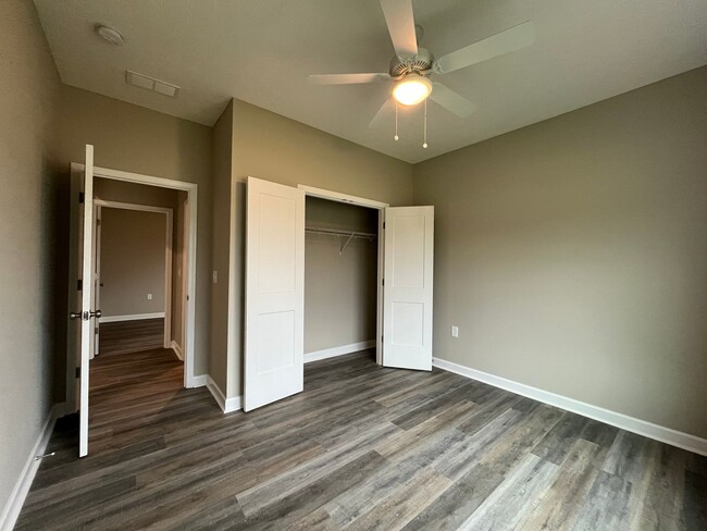 Building Photo - New Construction 4BR home- 1 month free wh...