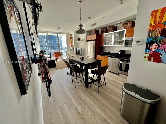 Building Photo - 3470 E Coast Ave