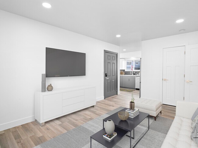 Building Photo - 26 W Girard Ave