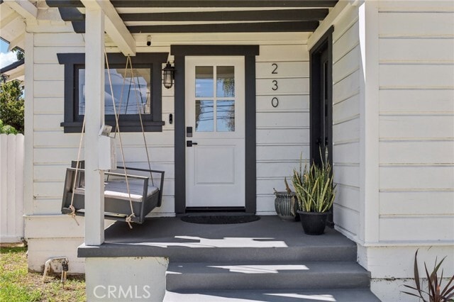 Building Photo - 230 S B St