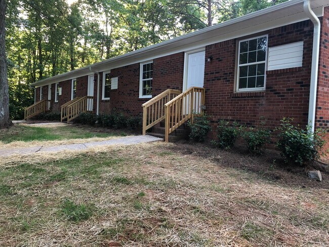 Building Photo - 162 Bodine Pl