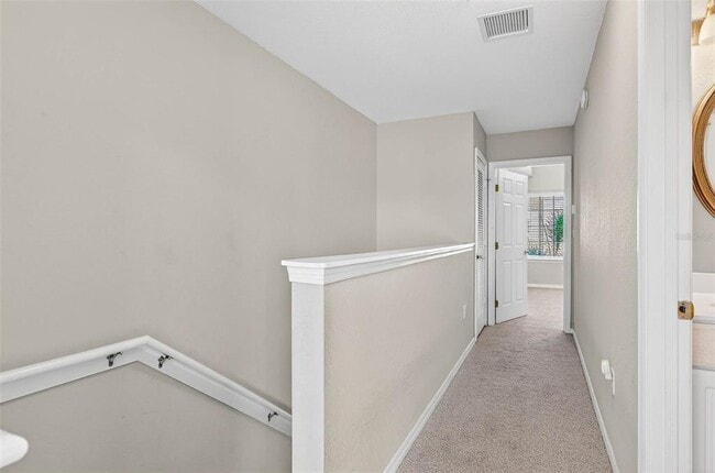 Building Photo - 9739 Meadow Field Cir