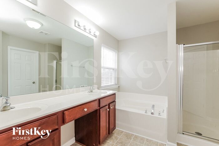 Building Photo - 14708 Asheton Creek Dr