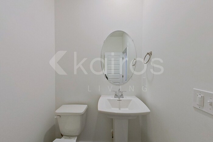 Building Photo - 6142 Taramore Ln NW