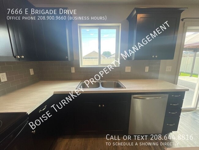 Building Photo - 7666 E Brigade Dr